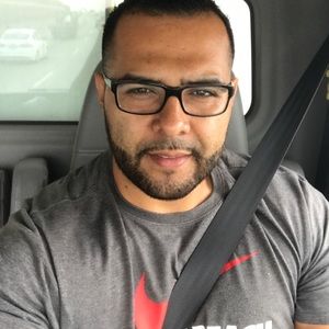 Meet your Posher, Adan